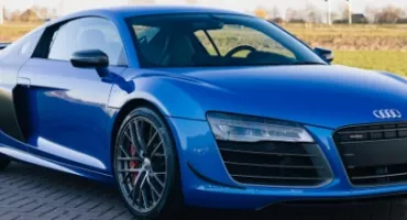 Первый автомобиль с лазерными фарами 